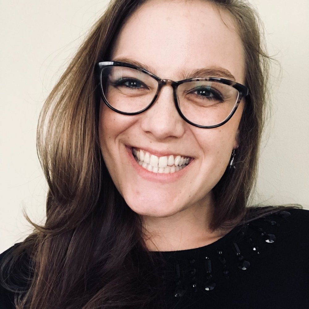 Meet your Posher, Caitlin